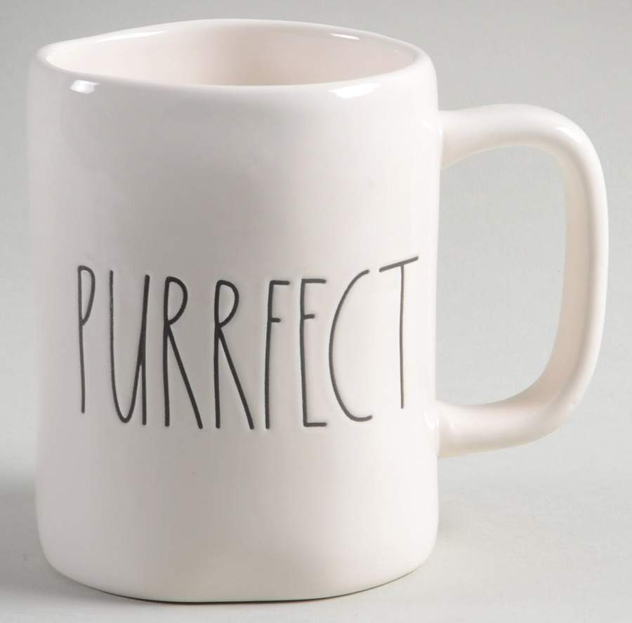 Farmhouse Mug by Magenta-1