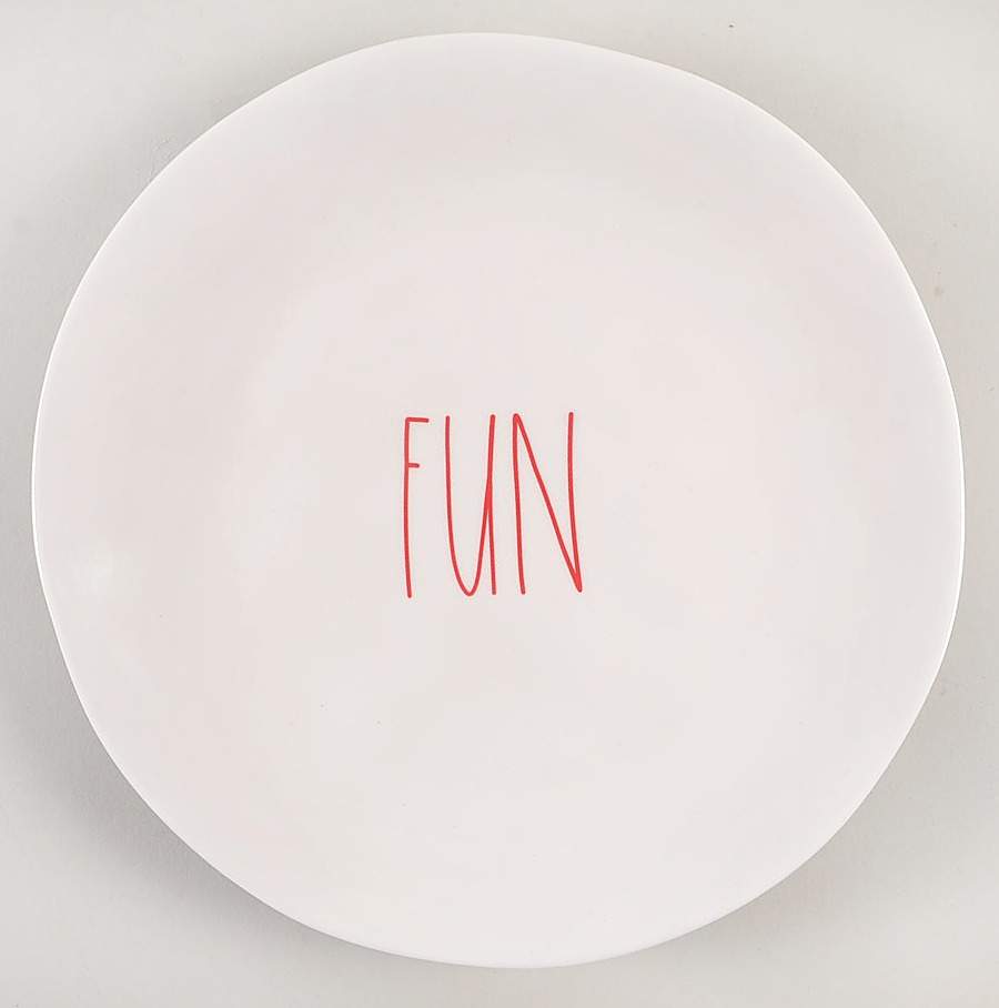 Farmhouse Melamine Dinner Plate by Magenta-1