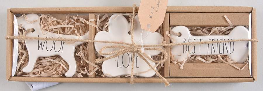 Farmhouse Boxed Set of 3) Ornaments for Dog by Magenta-1