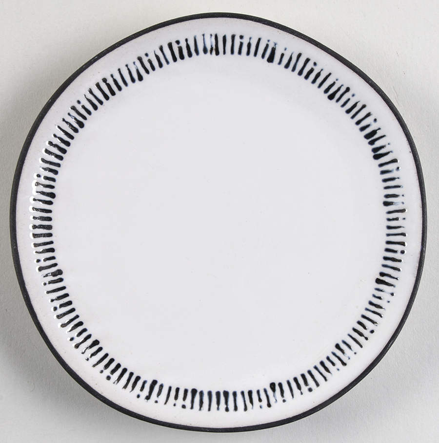 Hearth & Hand Appetizer Plate by Magnolia-1