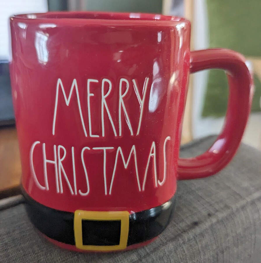 Farmhouse Mug by Magenta-1
