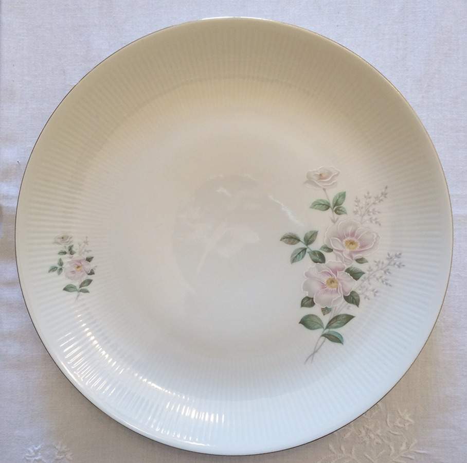 MIT393 11" Chop Plate (Round Platter) by Mitterteich-1