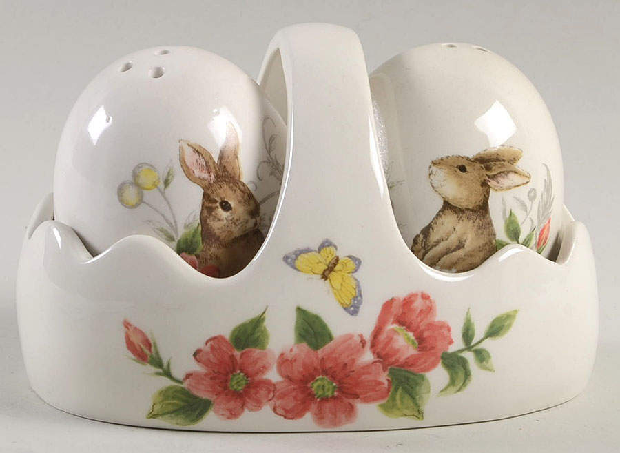 MXE16 Figural Salt & Pepper Set W/Holder by Maxcera Corp-1