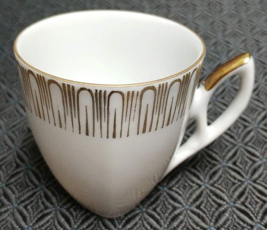 9068 Footed Cup by Mitterteich-1