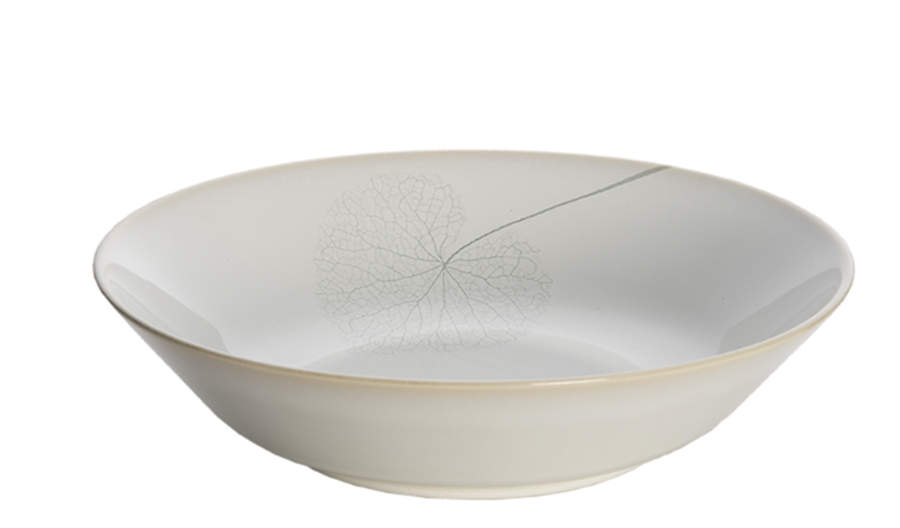 Leaf White Silk 10" Individual Pasta Bowl by Mottahedeh-1