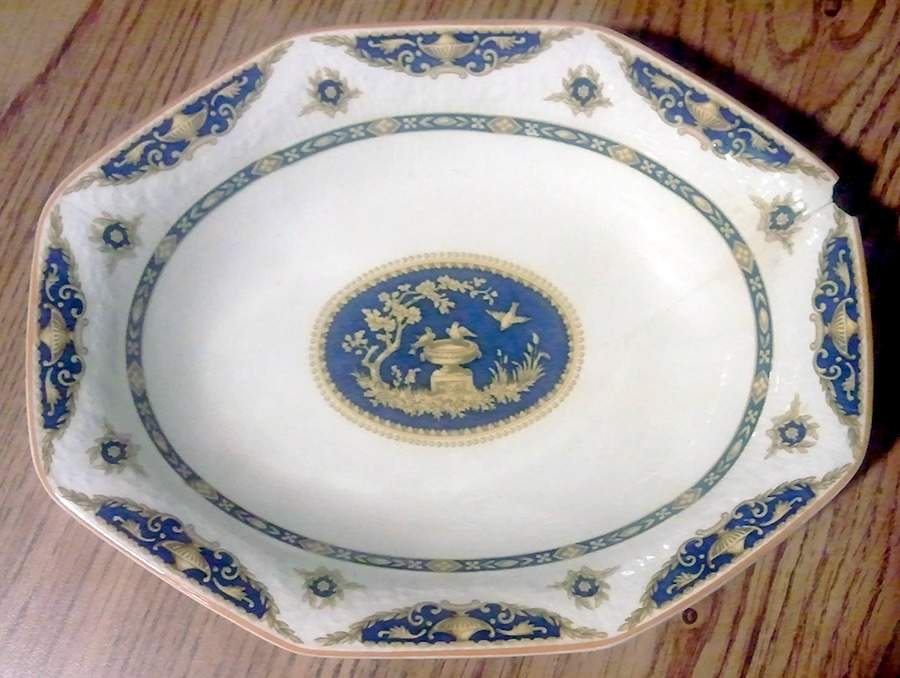 Gainsboro 9" Oval Vegetable Bowl by J & G Meakin-1