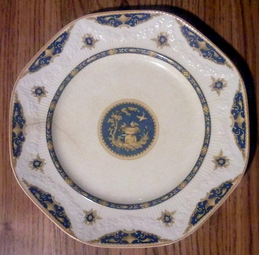 Gainsboro Dinner Plate by J & G Meakin-1