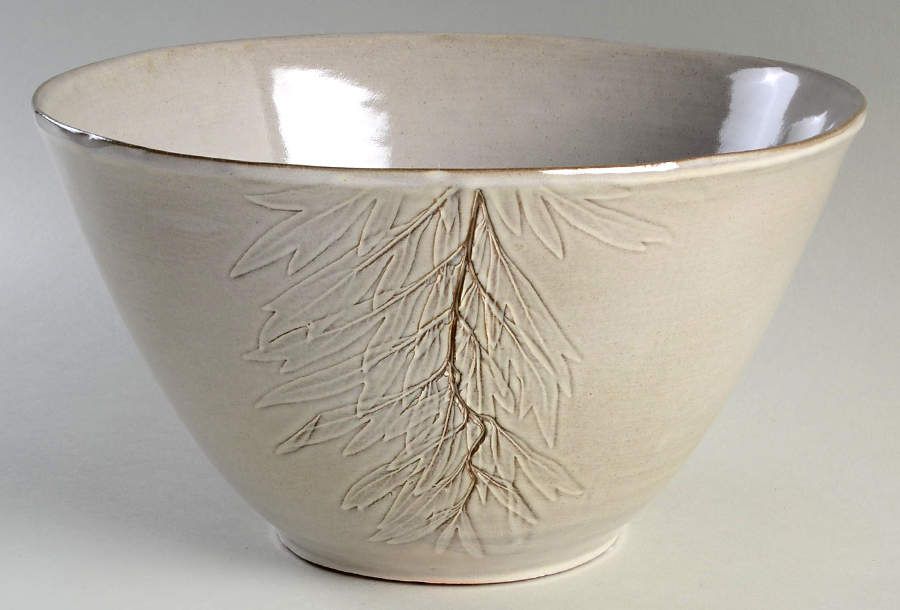Arya White 10" Round Vegetable Bowl by Mikasa-1