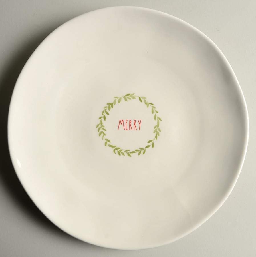 Christmas Wreath Dinner Plate by Magenta-1