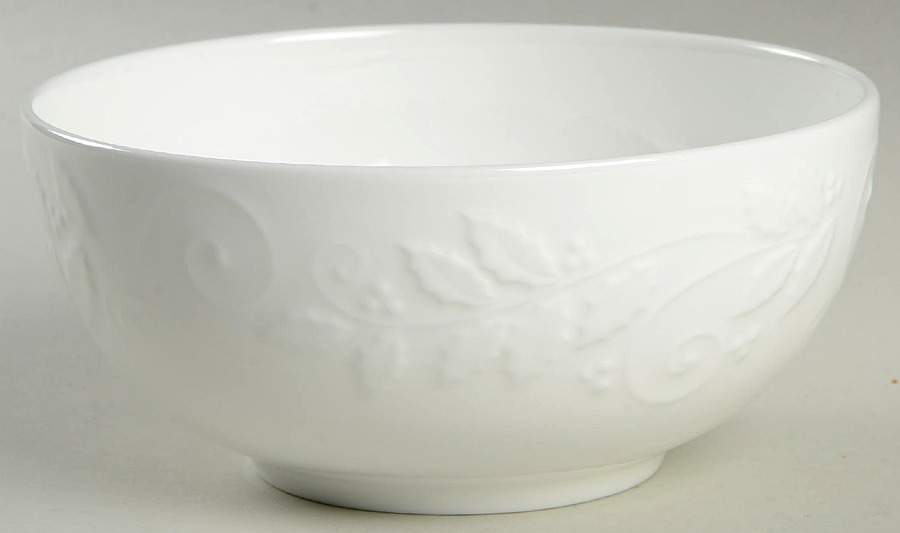 Holly Wreath Soup/Cereal Bowl by Mikasa-1