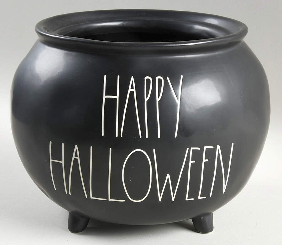 Farmhouse Black Cauldron No Lid by Magenta-1