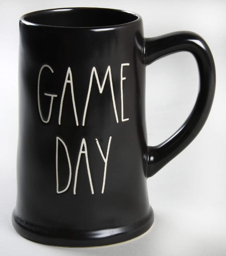 Farmhouse Black Beer Stein by Magenta-1
