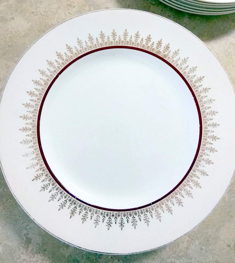 MEA468 Dinner Plate by Alfred Meakin-1