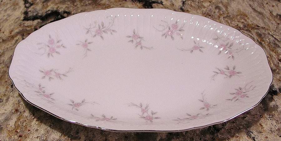 Rose Duet Underplate for Gravy Boat by Mikasa-1