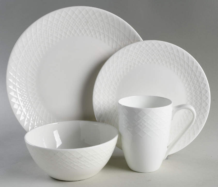 Jenna 4 Piece Place Setting by Mikasa-1
