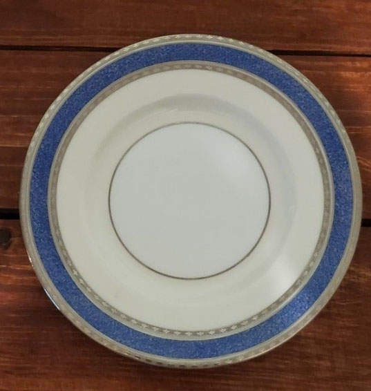 X530 Salad Plate by Minton-1