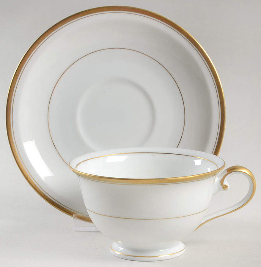MEI1312 Footed Cup & Saucer Set by Meito-1
