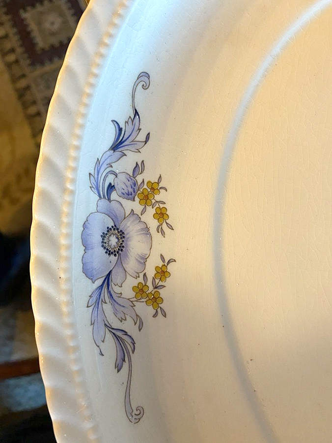 V123 13" Oval Serving Platter by Mount Vernon-1