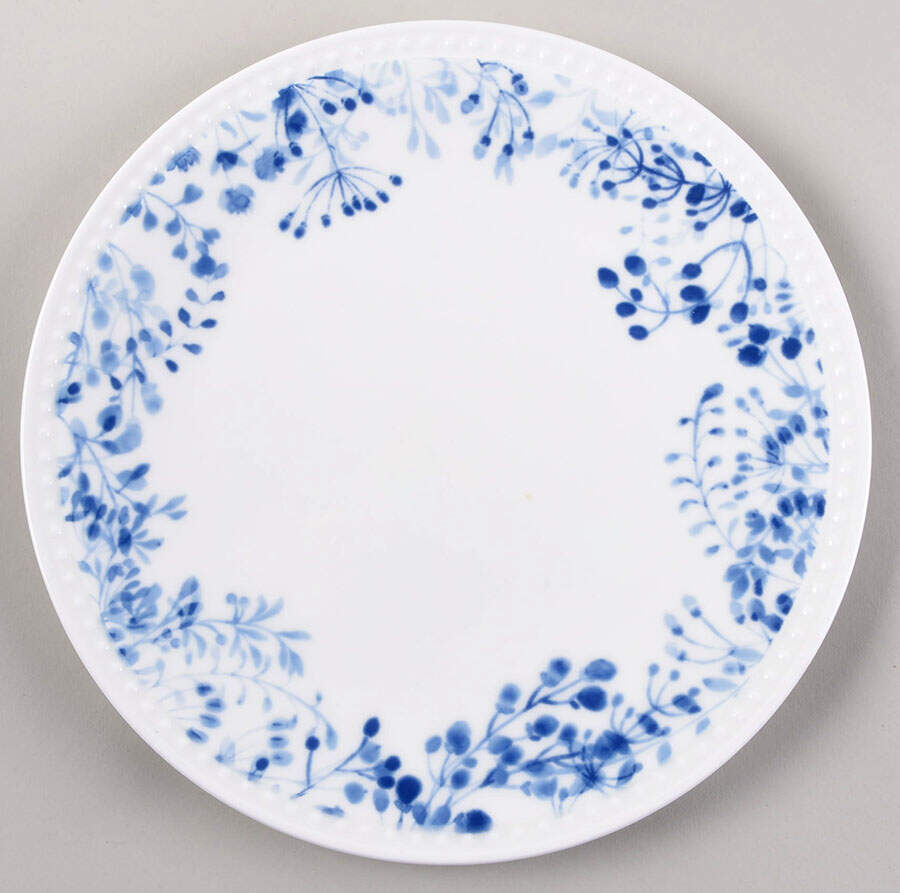 Taryn Dinner Plate by Mikasa-1
