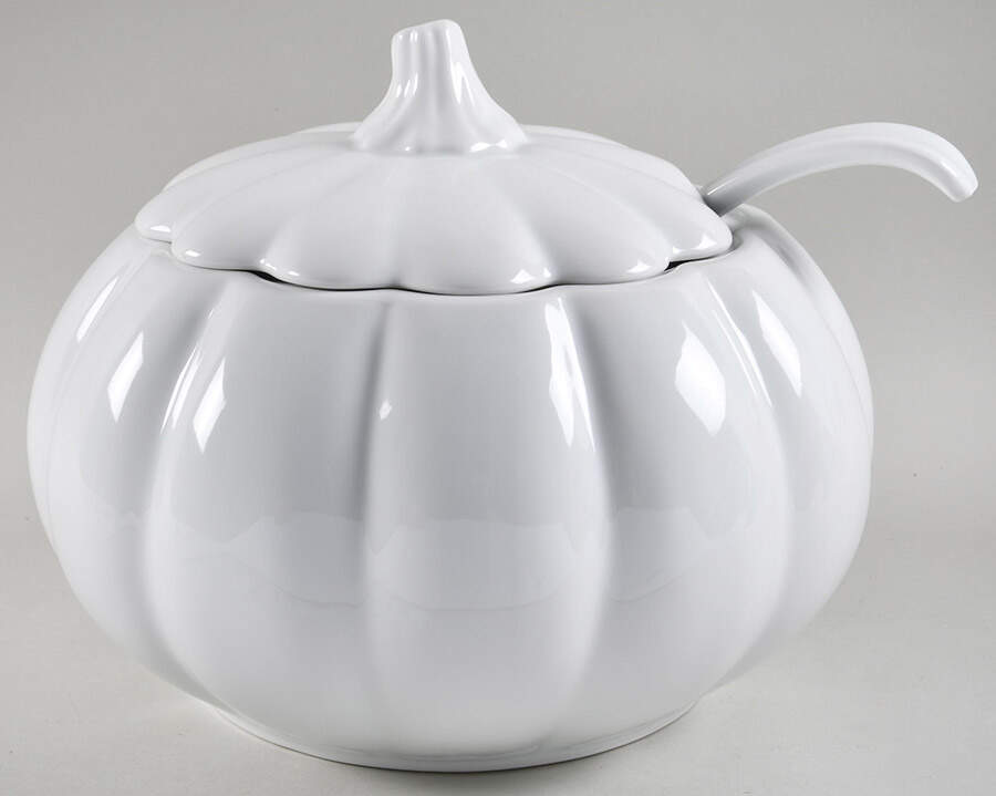 Patterson Figural Tureen & Lid with Ladle by Martha Stewart-1