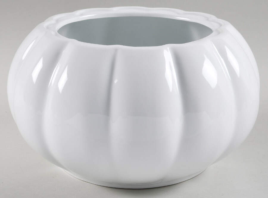Patterson Figural Tureen No Lid by Martha Stewart-1