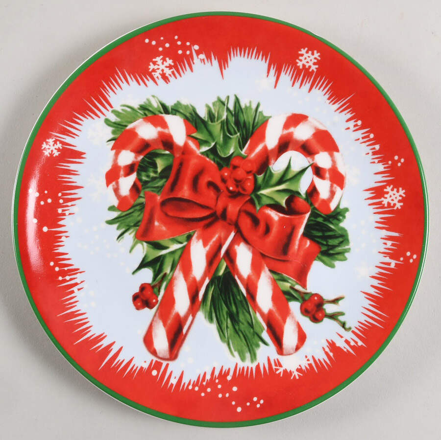 Classic Christmas Salad/Dessert Plate by Mr Christmas-1