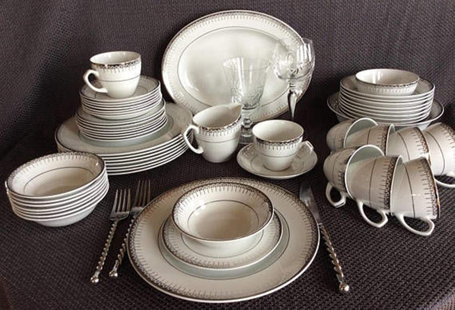 Versailles Flat Cup & Saucer Set by Alfred Meakin-1