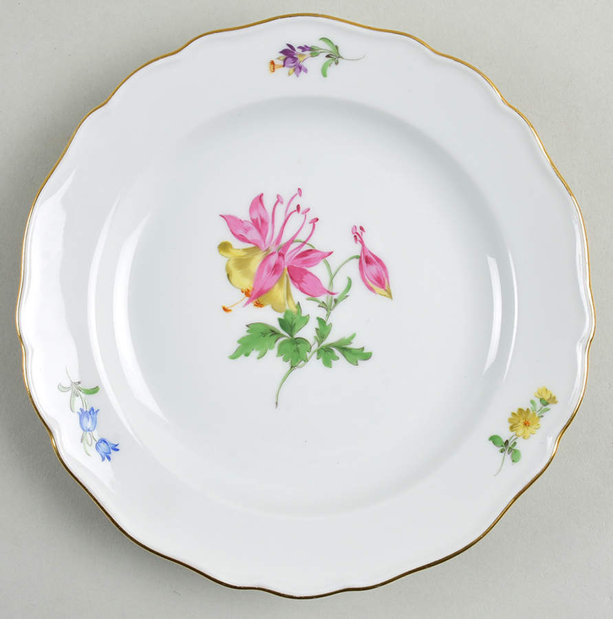 22C Dessert/Pie Plate by Meissen (Germany)-1