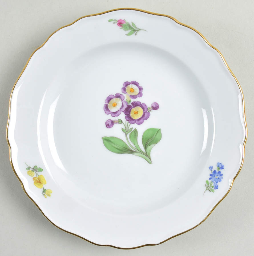 22C Dessert/Pie Plate by Meissen (Germany)-1