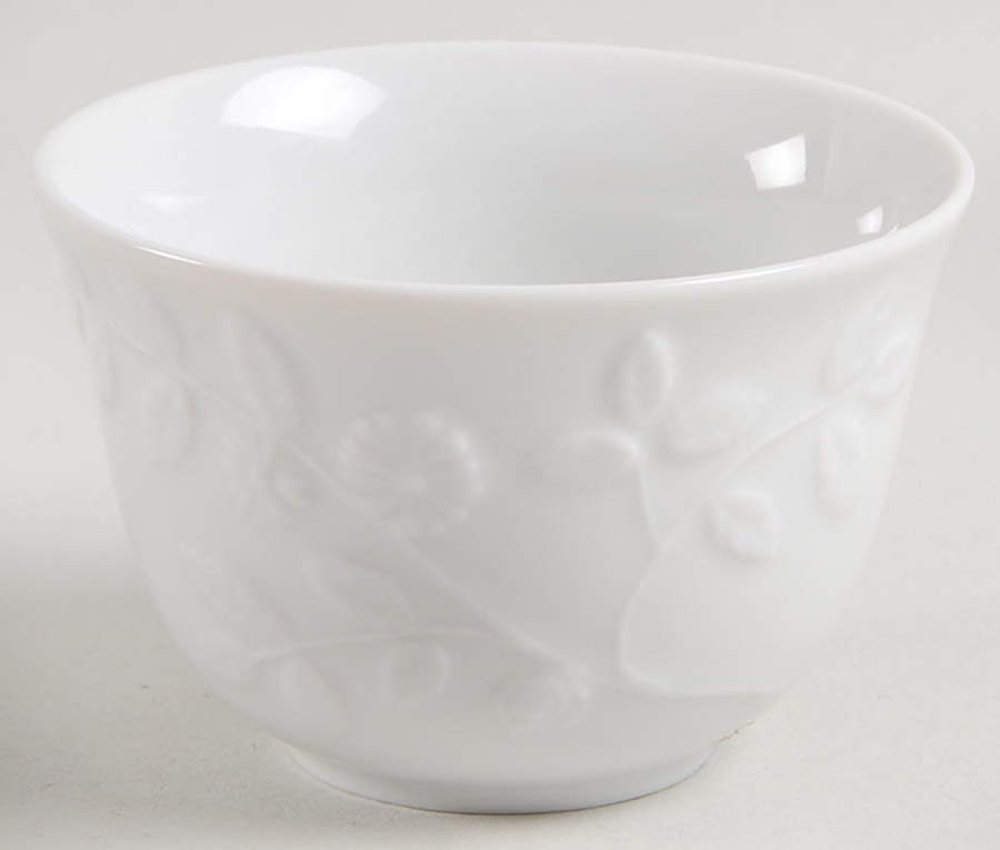Relief Tea Bowl and Saucer Sets Saucer for Tea Bowl by Meissen (Germany)-1