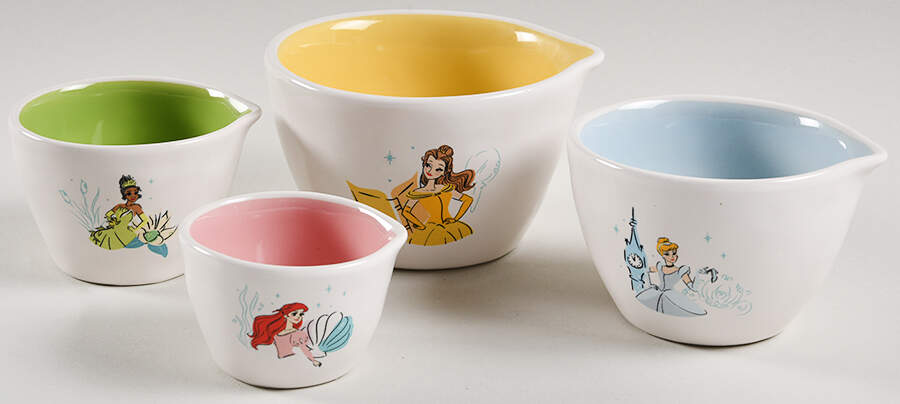 Disney Princess (4 Piece) Measuring Cup Set with Spouts by Magenta-1