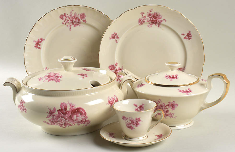 MPI3 28  Piece Estate Set by Mosa Porcelain-1