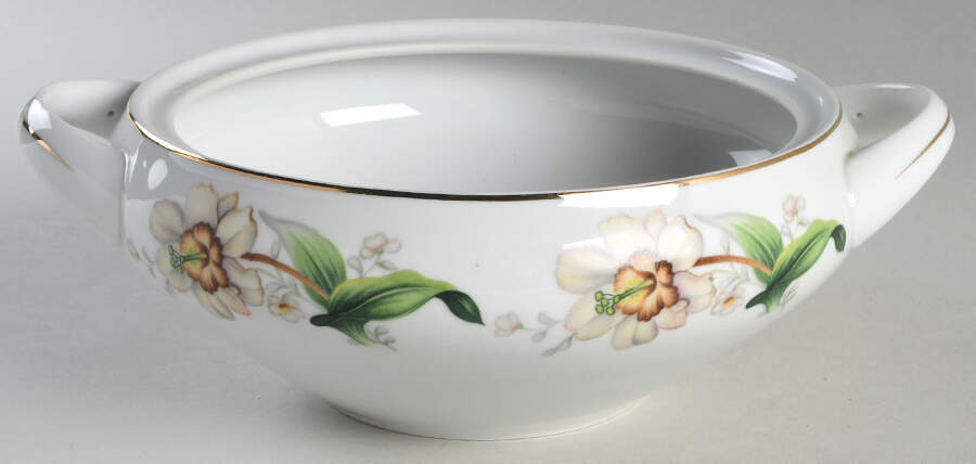 Wildwood (1 3-4" Rim, White) Round Vegetable No Lid by Meito-1