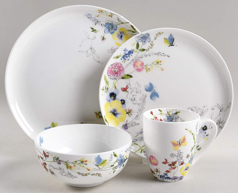 Jolie 4 Piece Place Setting by Mikasa-1