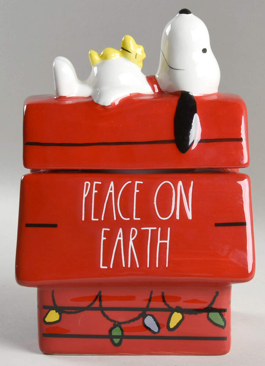 Peanuts Figural Cookie Jar & Lid by Magenta-1