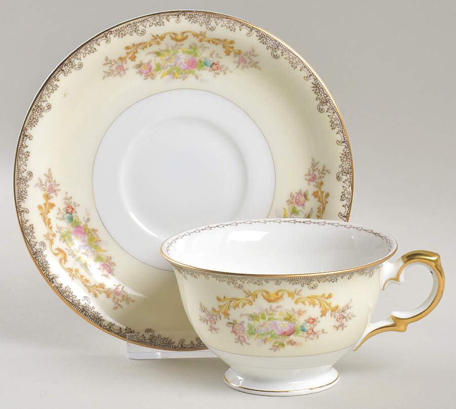 MEI1331 Footed Cup & Saucer Set by Meito-1