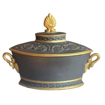 Black Basalt Giftware Oval Box & Lid by Mottahedeh-1