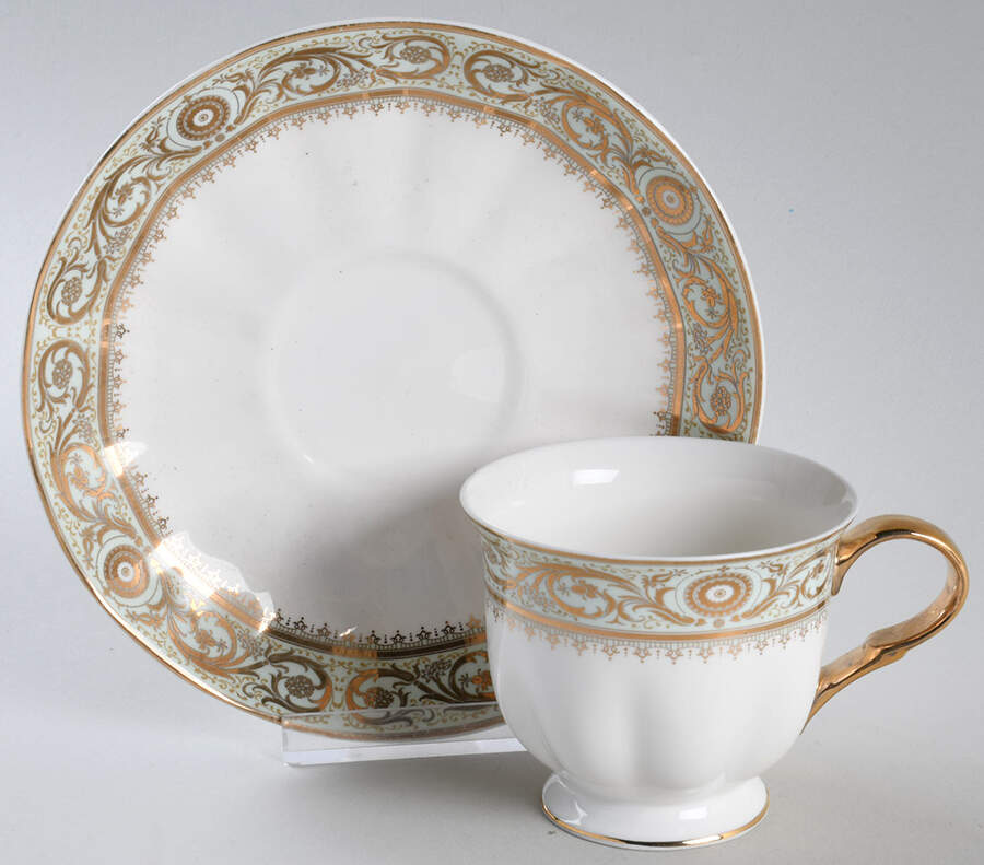 MSS256 Footed Cup & Saucer Set by Meissen (Germany)-1