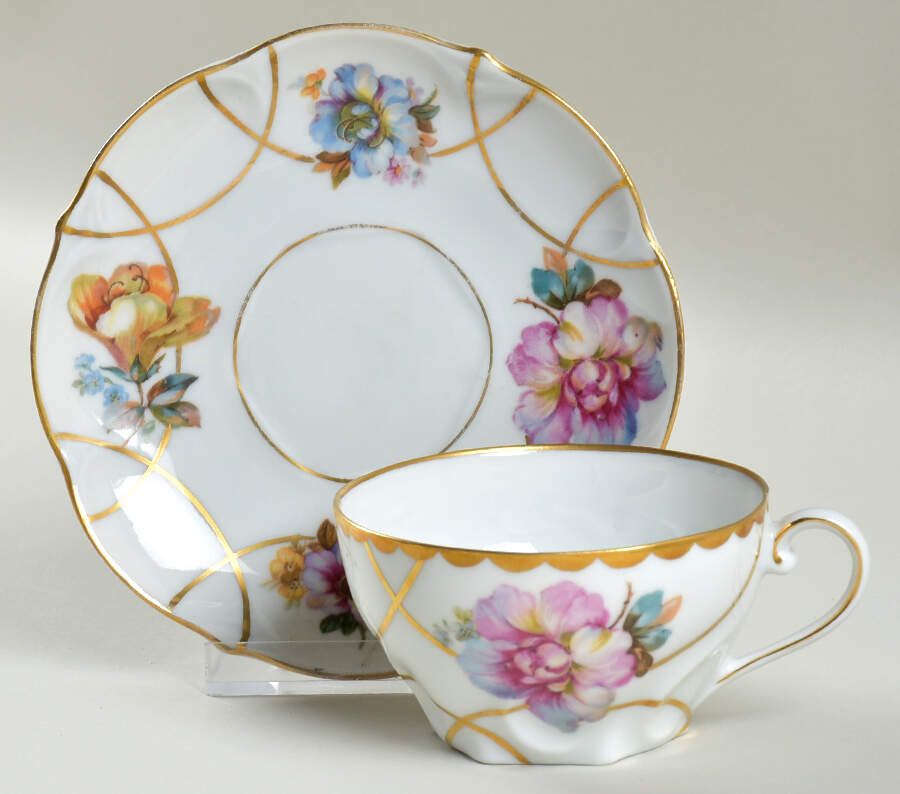 MOS62 Flat Cup & Saucer Set by Moschendorf-1