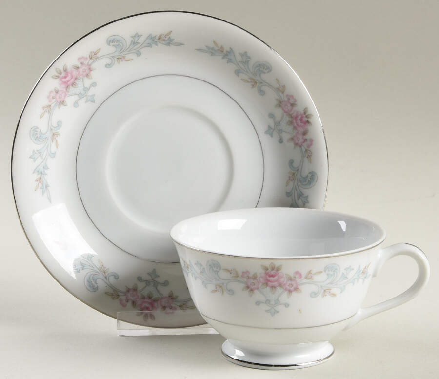 MZH5 Footed Cup & Saucer Set by Mizuho China (Japan)-1