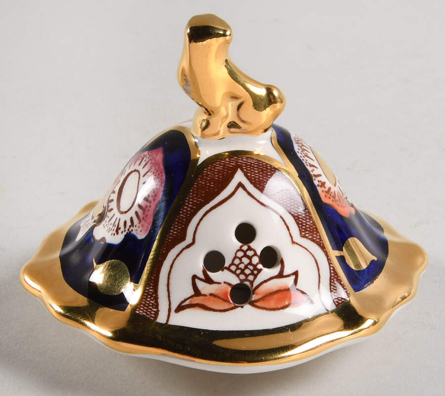 Penang Lid for Potpourri Jar by Mason's-1