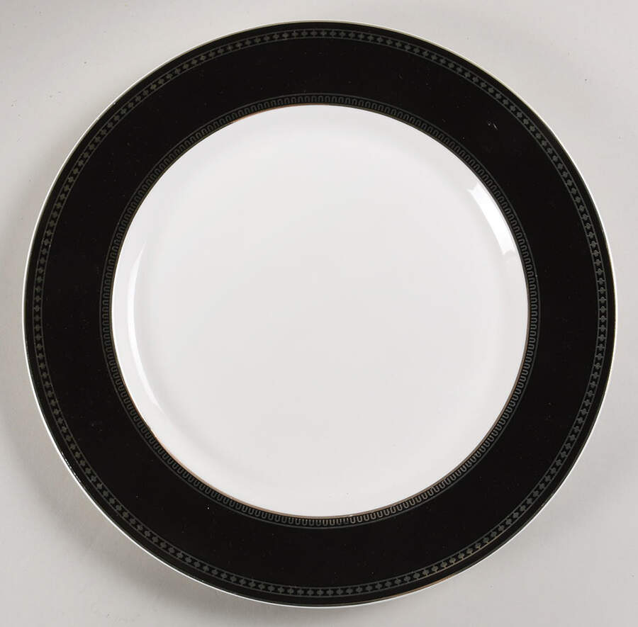 Royal Black Dinner Plate by Monterey Bay-1