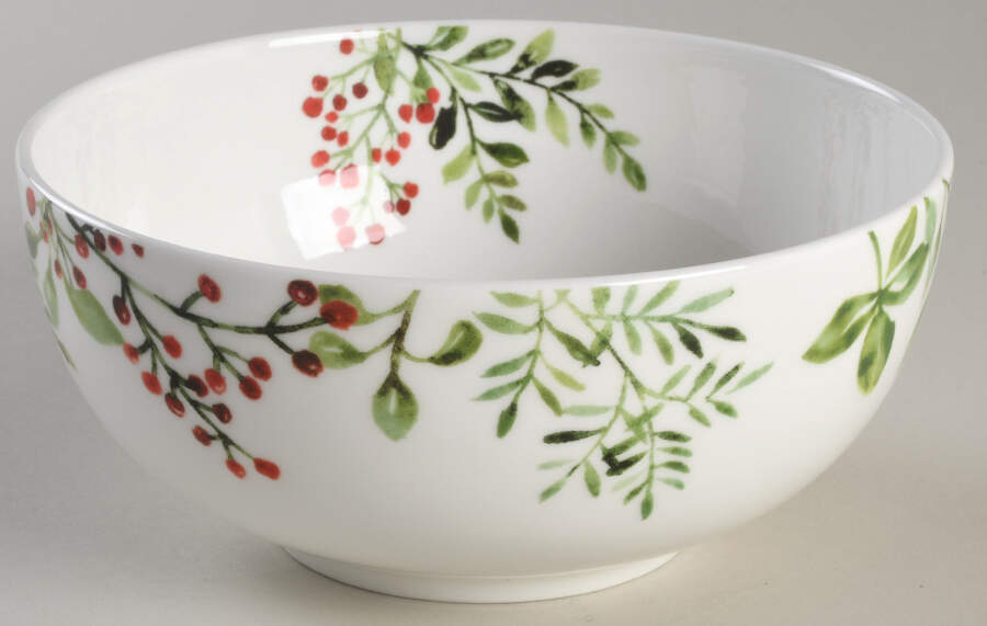 Tivoli Holiday Soup/Cereal Bowl by Mikasa-1