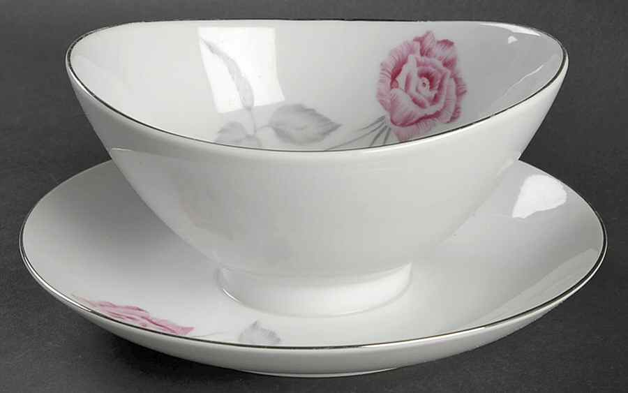 Classic Rose Gravy Boat with Attached Underplate by Narumi-1