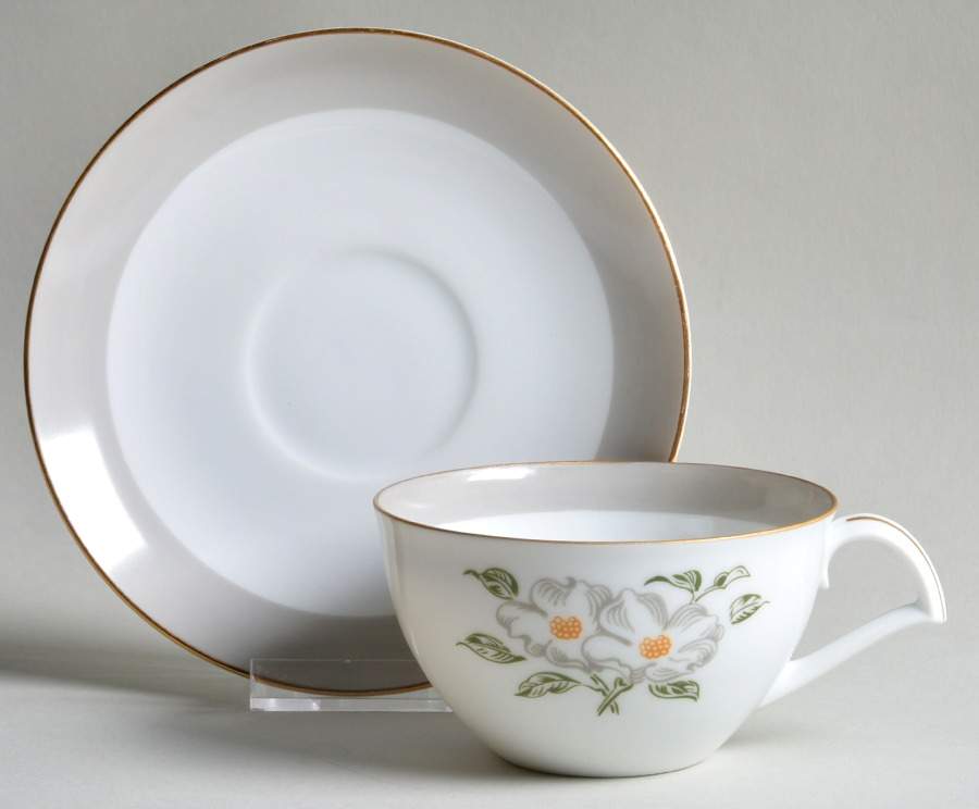Dogwood Flat Cup & Saucer Set by Narumi-1