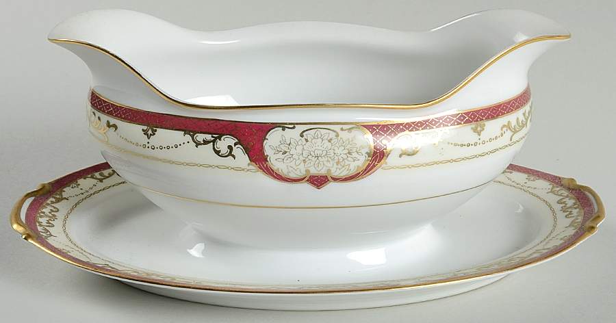 Dutchess Gravy Boat with Attached Underplate by Narumi-1