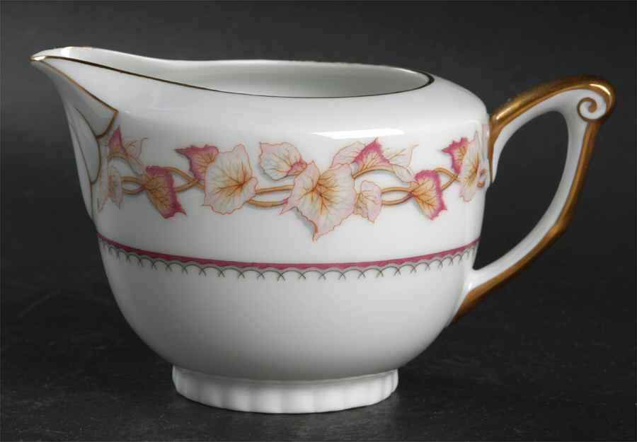 Hartford Creamer by Narumi-1
