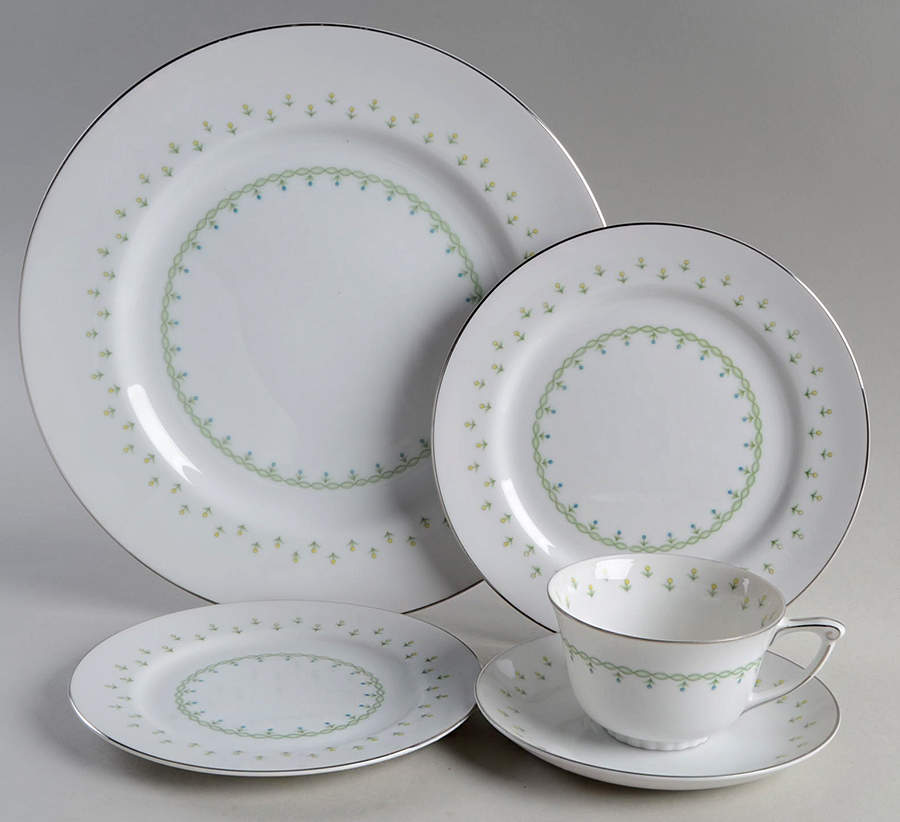 La Salle 5 Piece Place Setting by Narumi-1