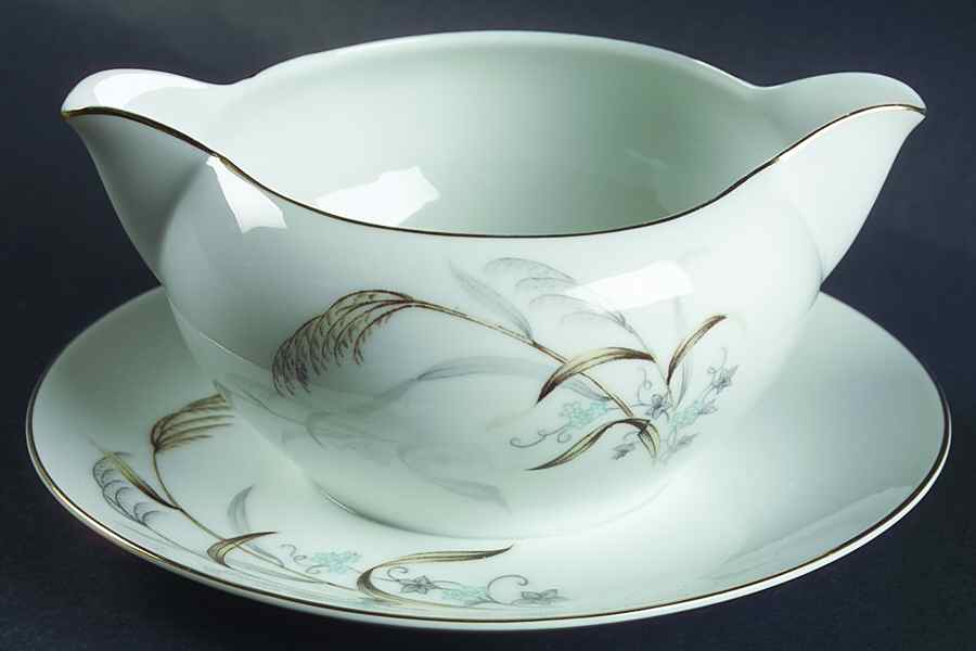 Laura Gravy Boat with Attached Underplate by Narumi-1