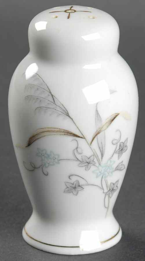 Laura Pepper Shaker by Narumi-1